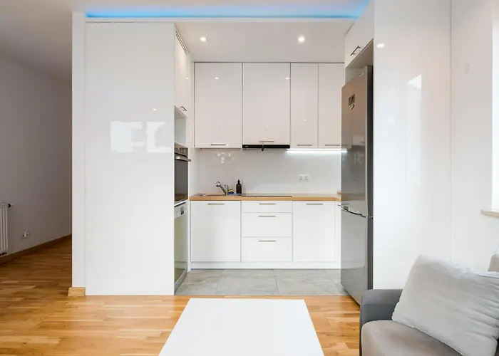 Goclawek Spacious By Bookinghost * 바르샤바