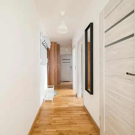 Goclawek Spacious By Bookinghost Appartement Warschau